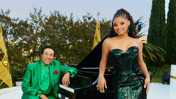 Halle Bailey & Smokey Robinson To Host 'A Motown Christmas'