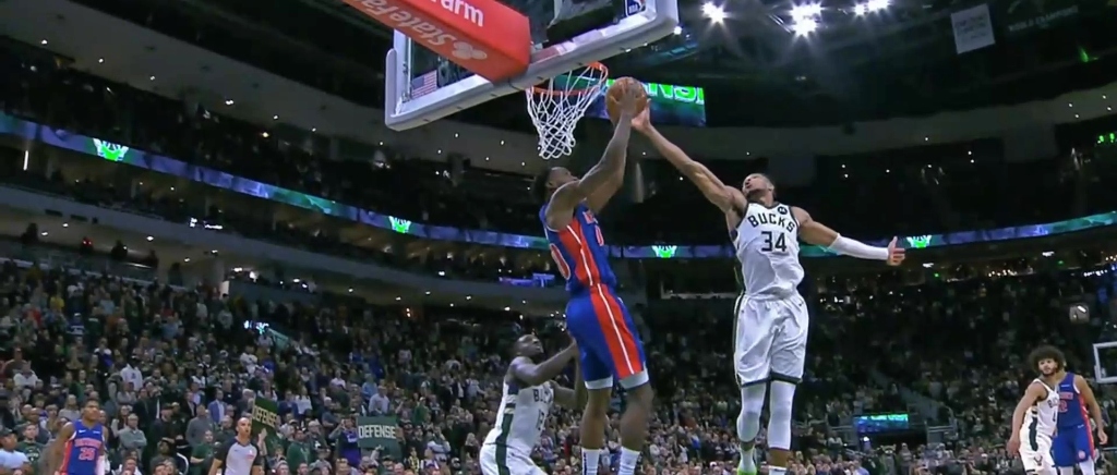 giannis-block-top