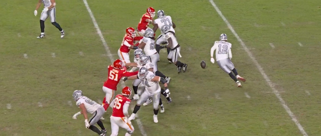 raiders fumble top