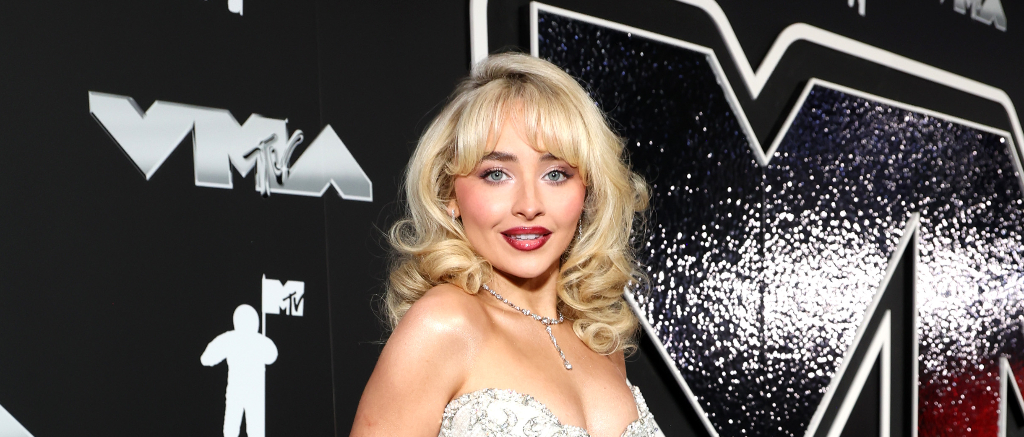 Sabrina Carpenter 2024 MTV Video Music Awards (1024x437)