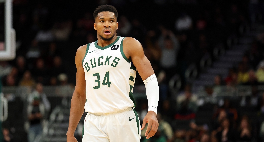 Giannis Antetokounmpo Put On A Masterclass To Win An NBA Cup Title