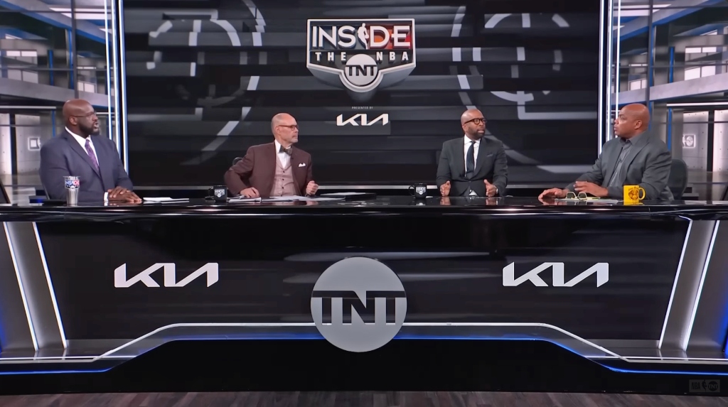 Shaq And Kenny Smith Are Reportedly Re-Signing With TNT Sports