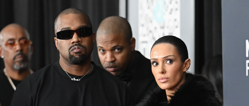 Kanye West Bianca Censori Grammy Awards 2025 (1024x437)