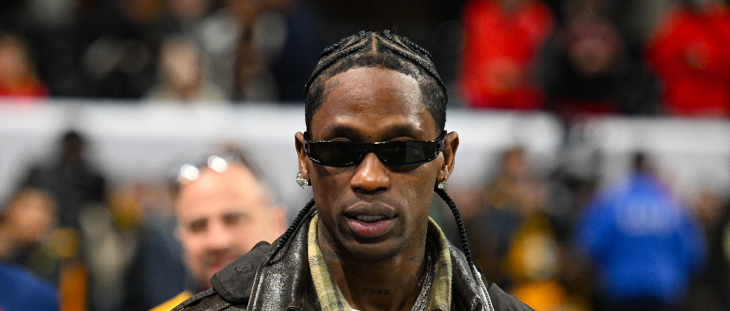 Travis Scott CFP National Championship 2025 (1024x437)