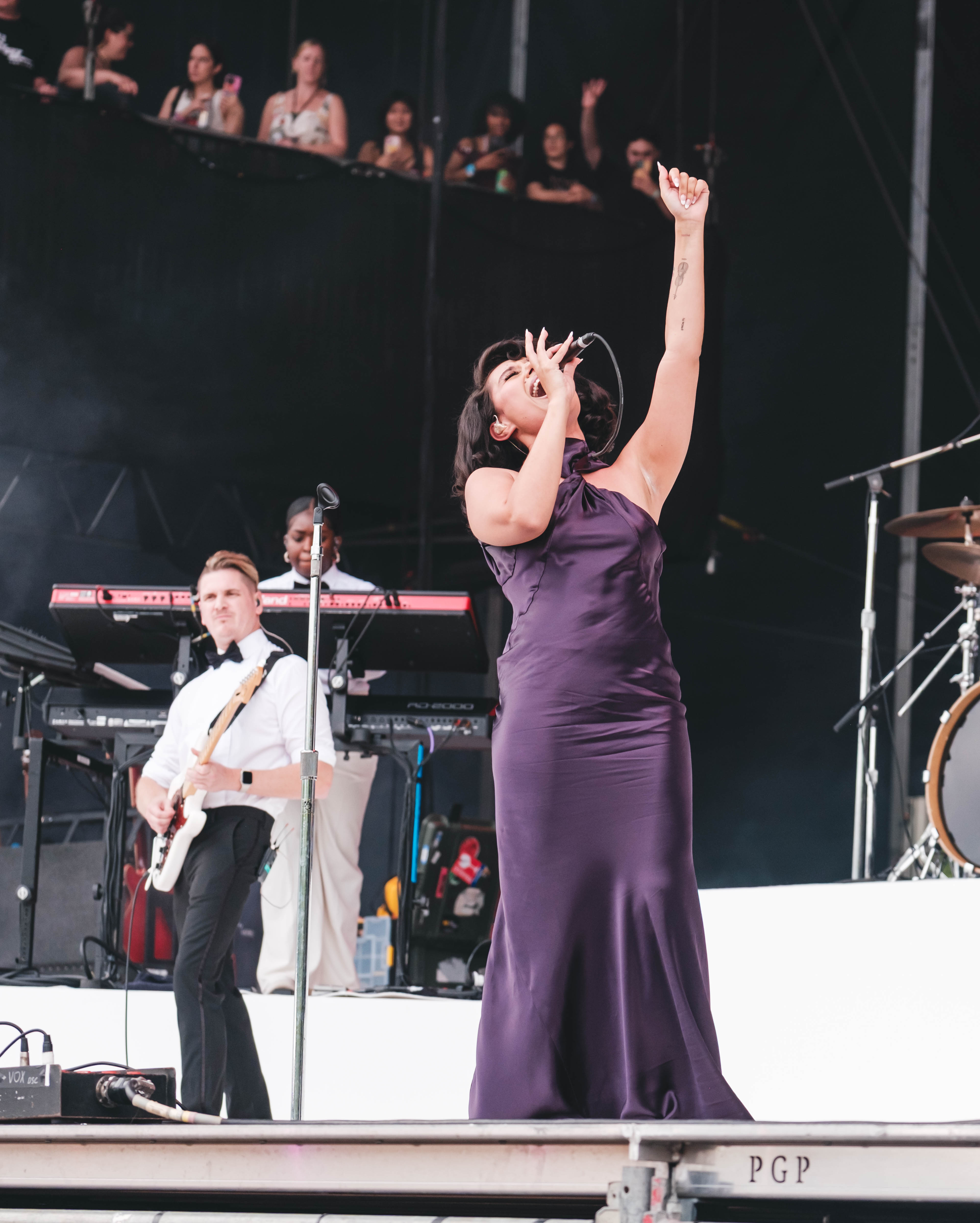 Raye Gov Ball