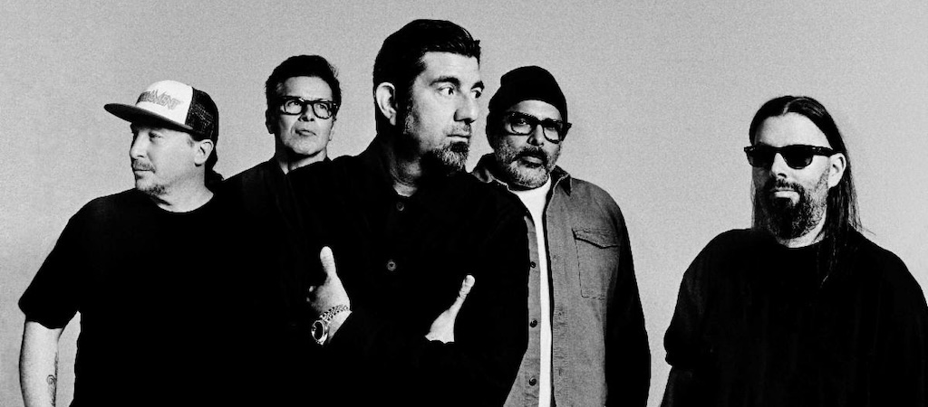 Deftones 2025 Jimmy Fontaine top