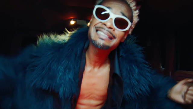 Danny Brown And Underscores Take Selfies In A Limo In Their Flashy ‘Copycats’ Video