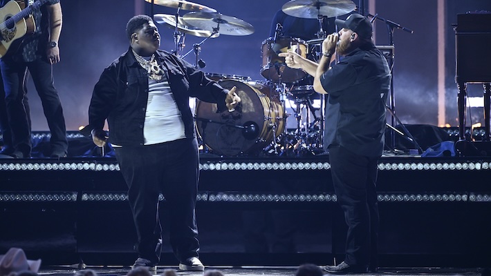BigXthaPlug And Luke Combs Deliver A Fiery Performance Of ‘Pray Hard’ At The 2025 CMA Awards