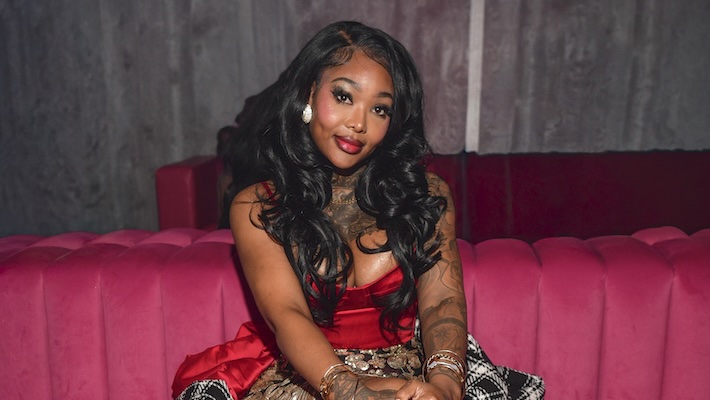 Summer Walker Releases 2 'Finally Over It' Deluxe Editions