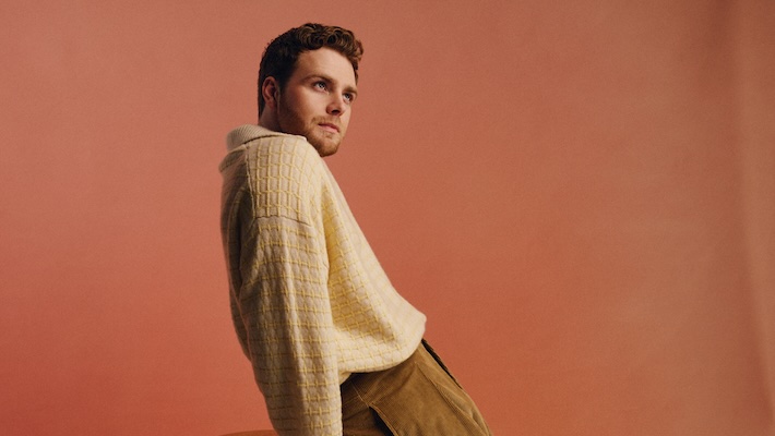 Alex Warren Starts A New Chapter With The Punchy Single ‘Fever Dream’