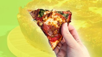 We Tried Papa Johns New Pan Pizza Ahead Of Super Bowl Weekend