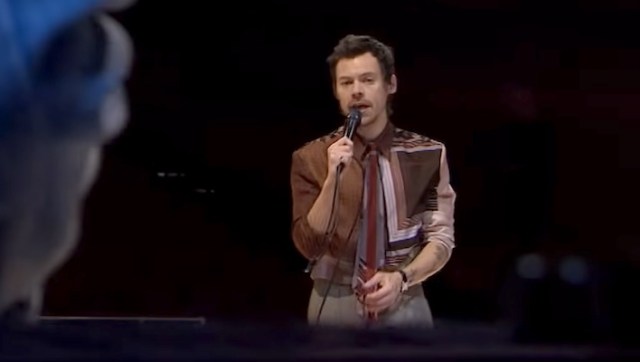 Harry Styles Covers The ’80s Classic ‘Everybody Wants To Rule The World’ In The Live Lounge