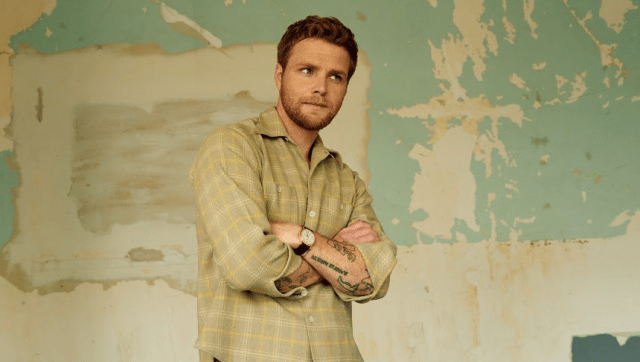 Alex Warren Announces A New Album With The Irresistible “Passenger” Music Video